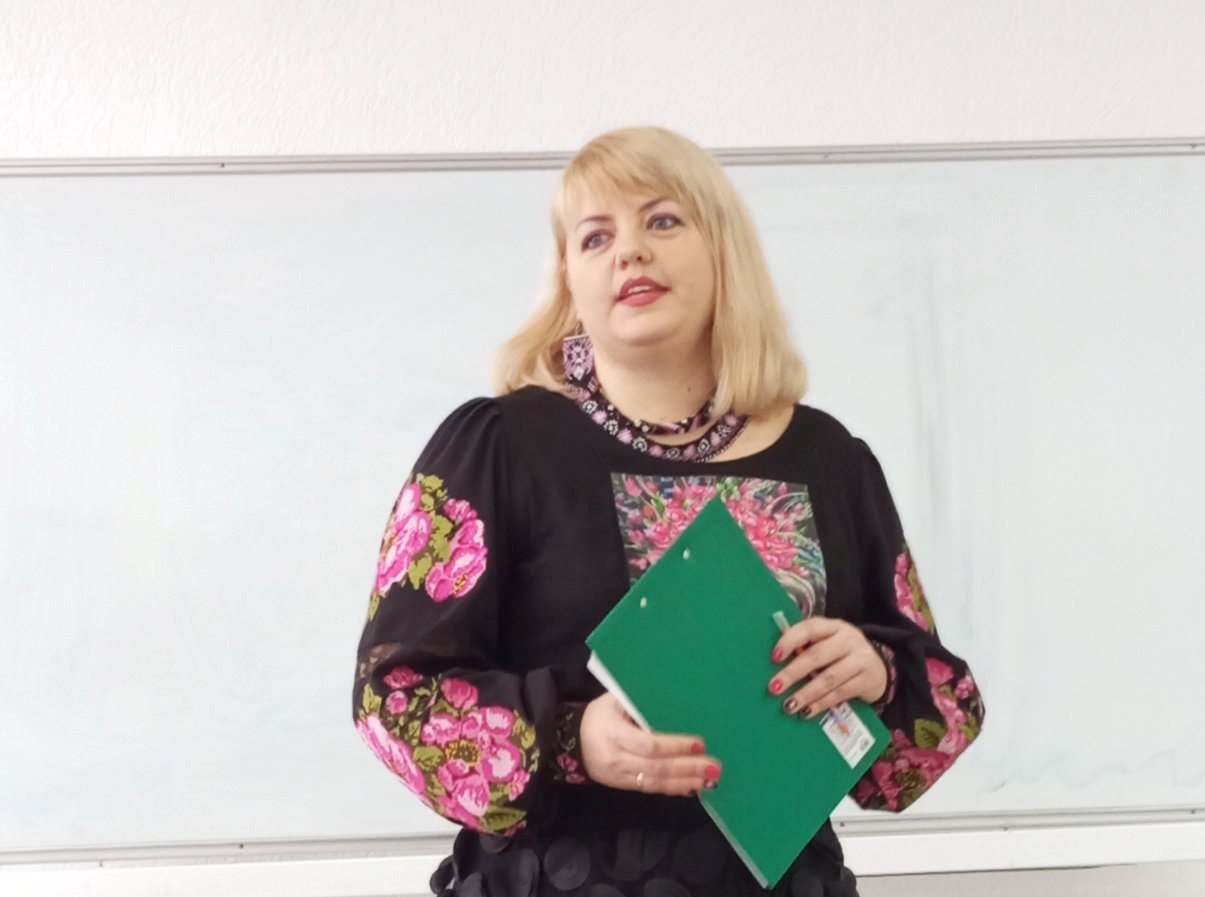 Організатор свята - кандидат філологічних наук, доцент кафедри української мови та славістики Вишневська Галина Богданівна